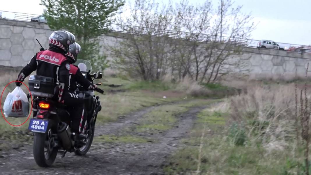 Poşetten çıkanlar, polisi bile şoke etti! Aranan şüpheli otluk alanda böyle yakalandı, ilk sözleri şaşırttı 7